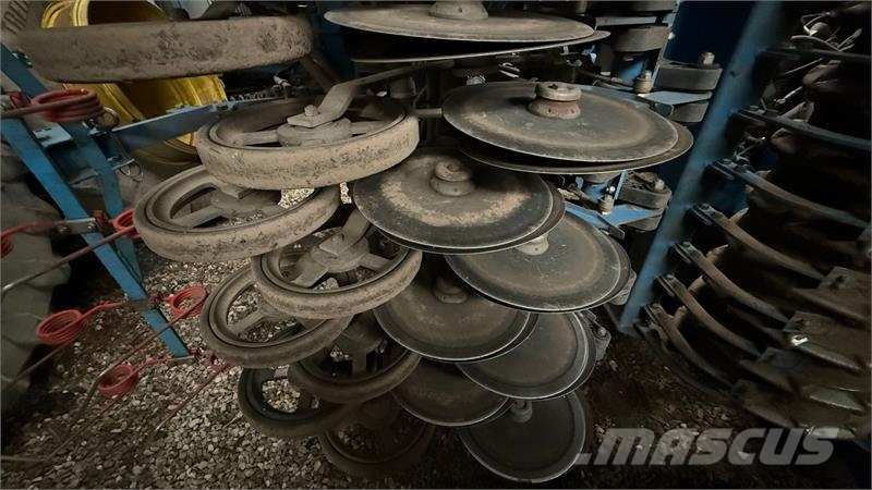 Lemken Compact-Solitair 9/600 K H Sorvetőgép