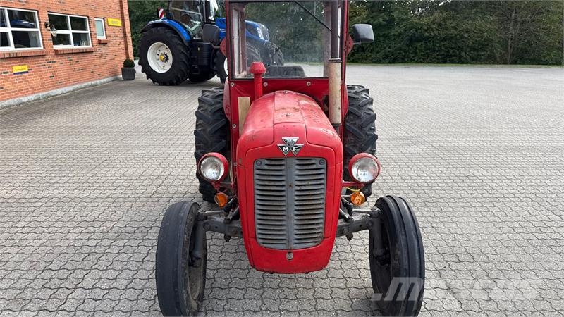 Massey Ferguson 35X Traktorer