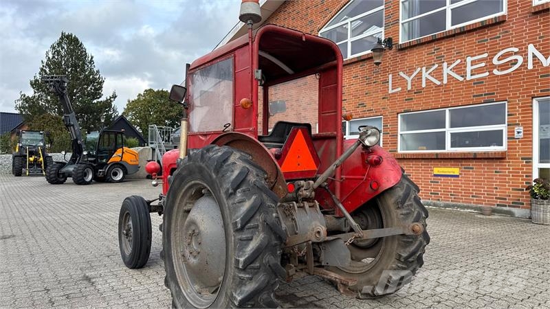 Massey Ferguson 35X Traktorer