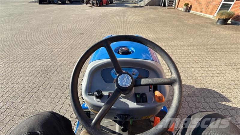 New Holland Boomer 25 + Muratori MZ4SXL 125 Kompakttraktorid