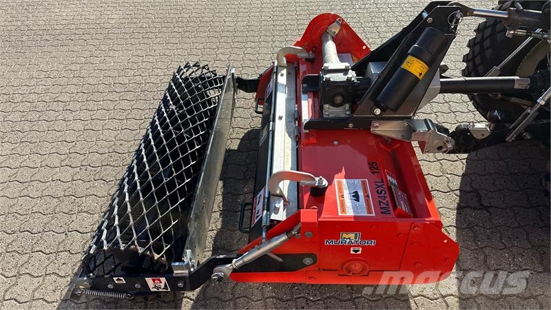 New Holland Boomer 25 + Muratori MZ4SXL 125 Kompakttraktorid