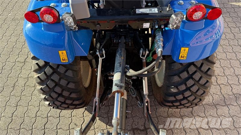 New Holland Boomer 25 + Muratori MZ4SXL 125 Kompakttraktorid