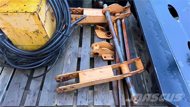 New Holland/Case Pallegafler til 4i1 skovl Pallegafler