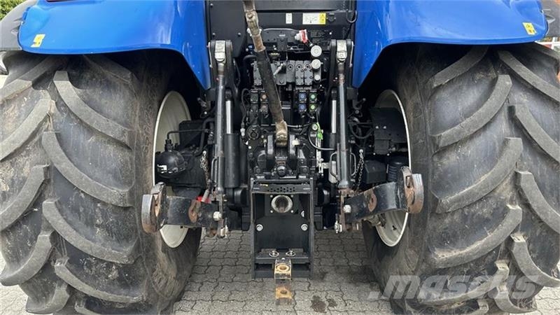 New Holland T7.270 AC Traktorid