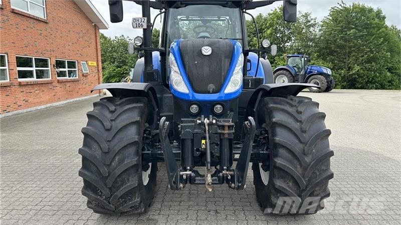 New Holland T7.270 AC Traktorid