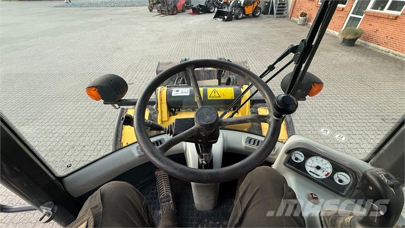 New Holland W80B HighSpeed لوادر بعجل