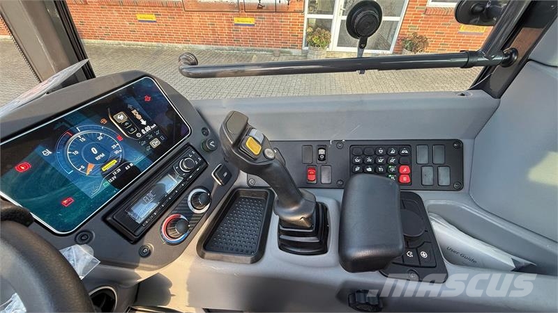 New Holland W80C LR-HS Pale gommate