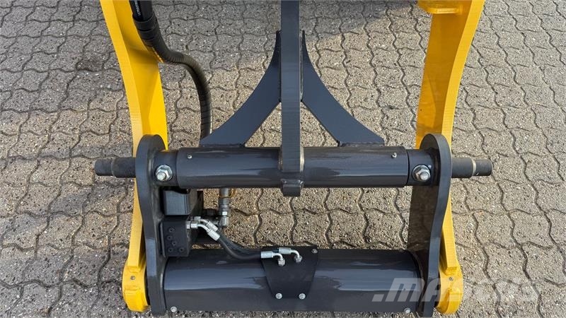 New Holland W80C LR-HS Pale gommate