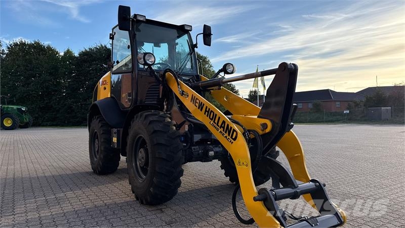 New Holland W80C LR-HS Pale gommate