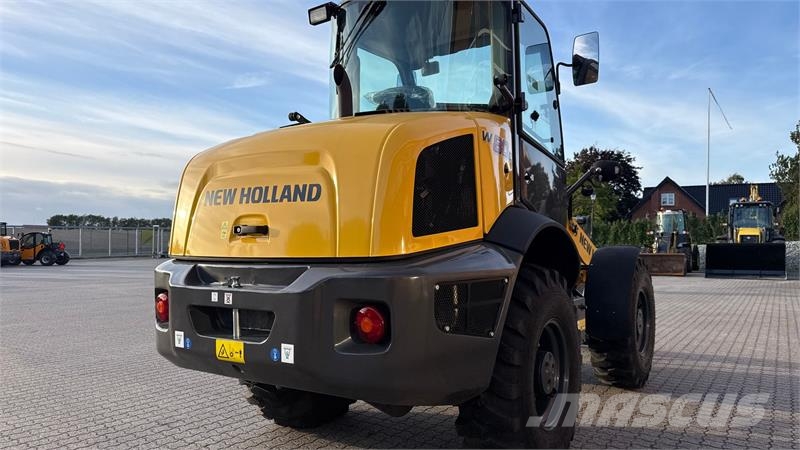 New Holland W80C LR-HS Pale gommate