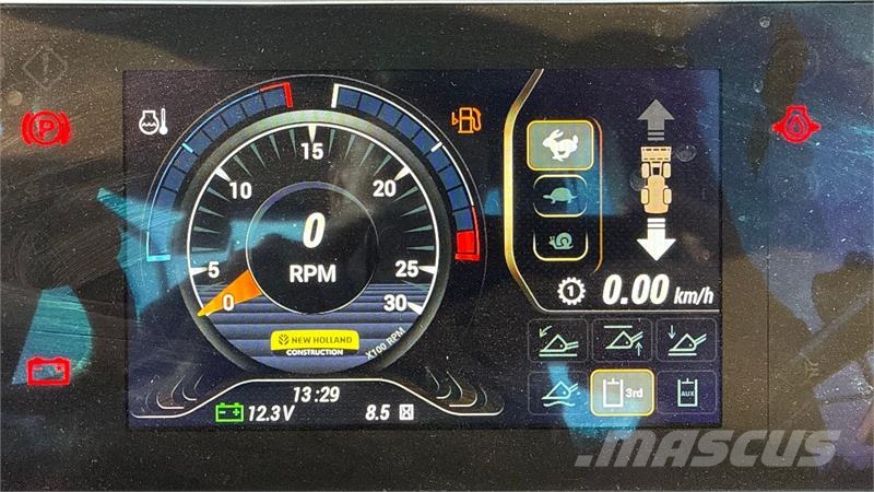 New Holland W80C LR-HS Pale gommate