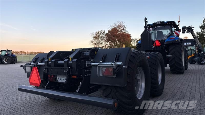 Peecon Compact HS 19000 XL Hook lift trailers
