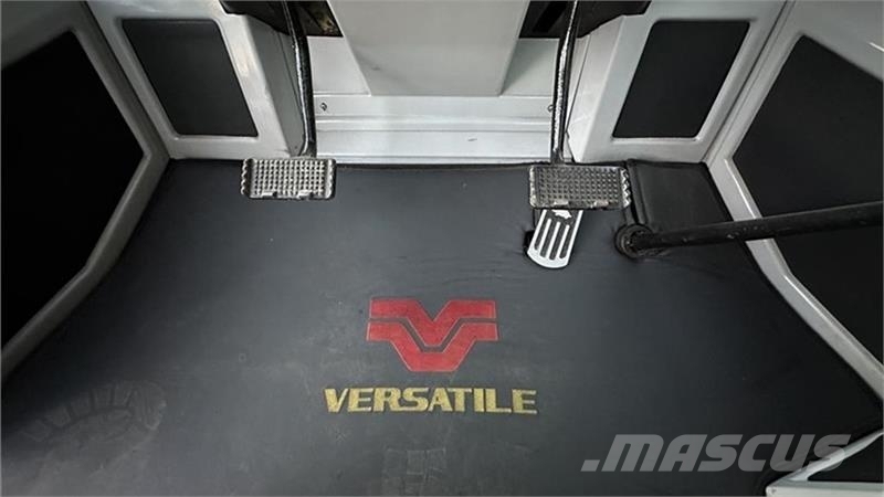 Versatile 976 Traktorer