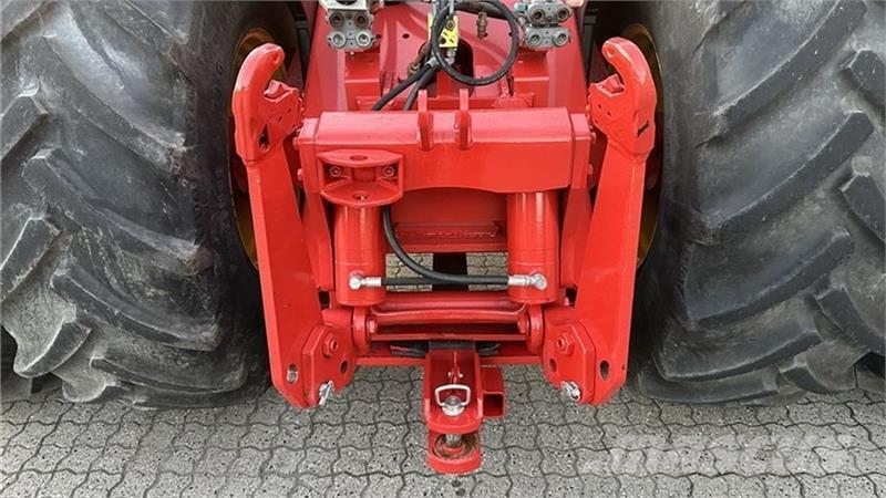 Versatile 976 Traktorer
