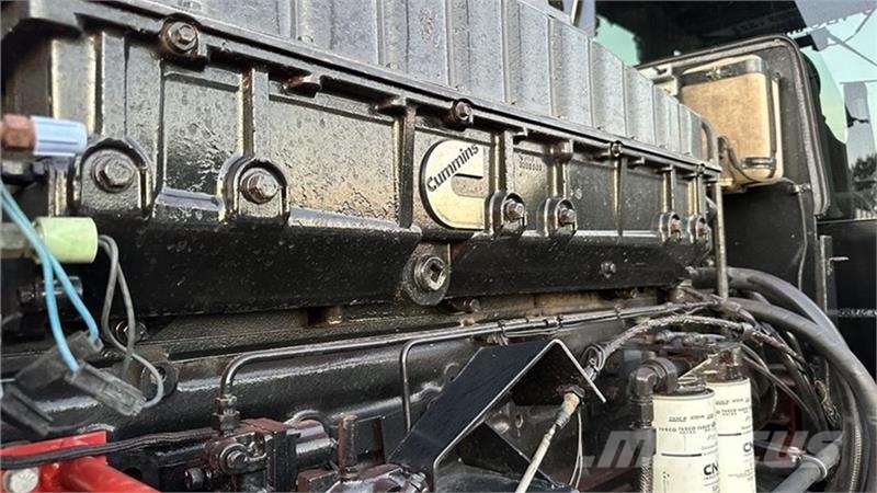 Versatile 976 Traktorer