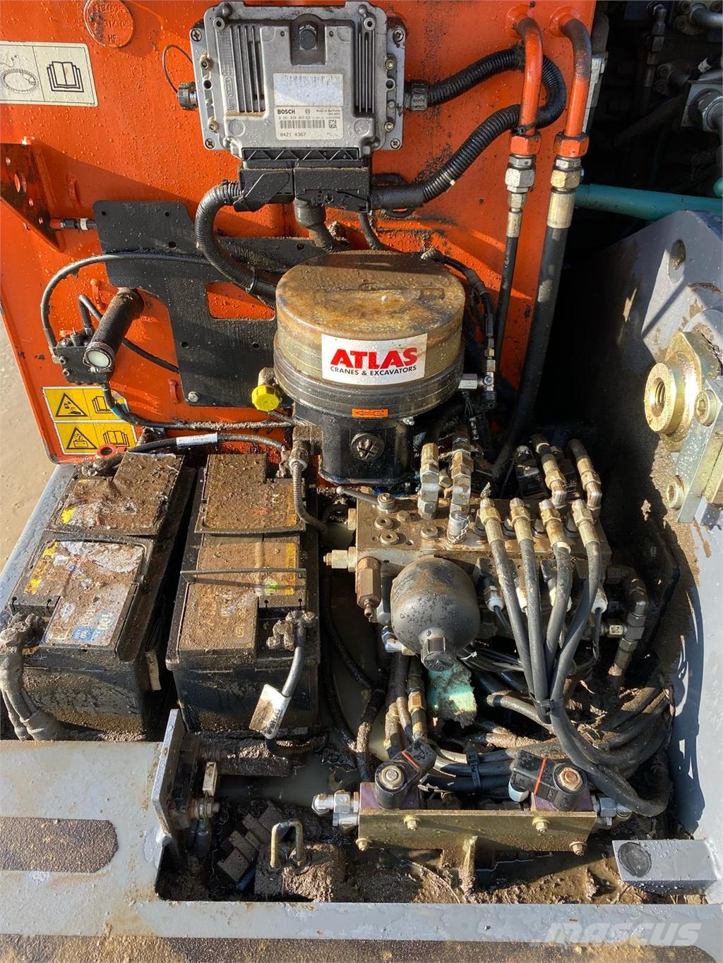 Atlas 200 MH Stroje pro manipulaci s odpadem