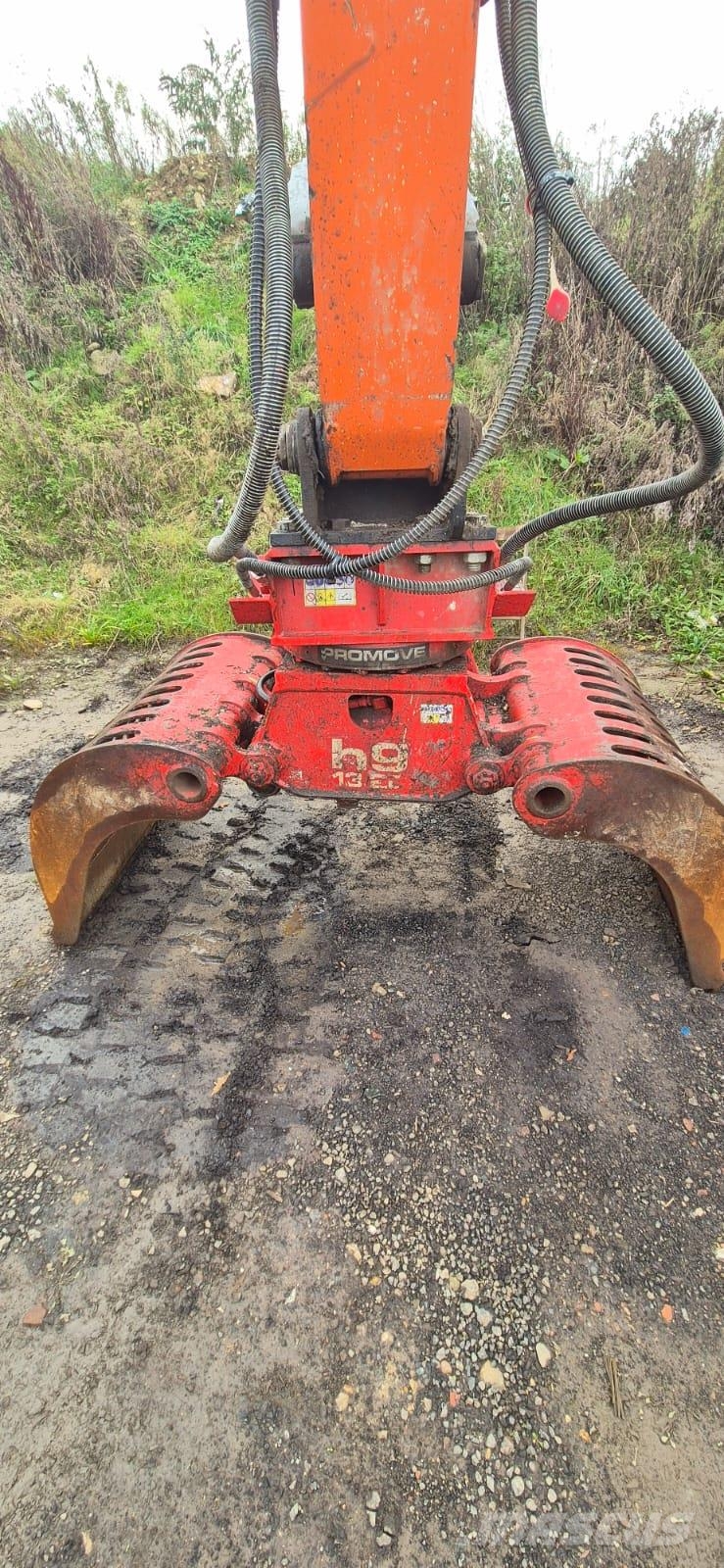 Atlas 200 MH Stroje pro manipulaci s odpadem