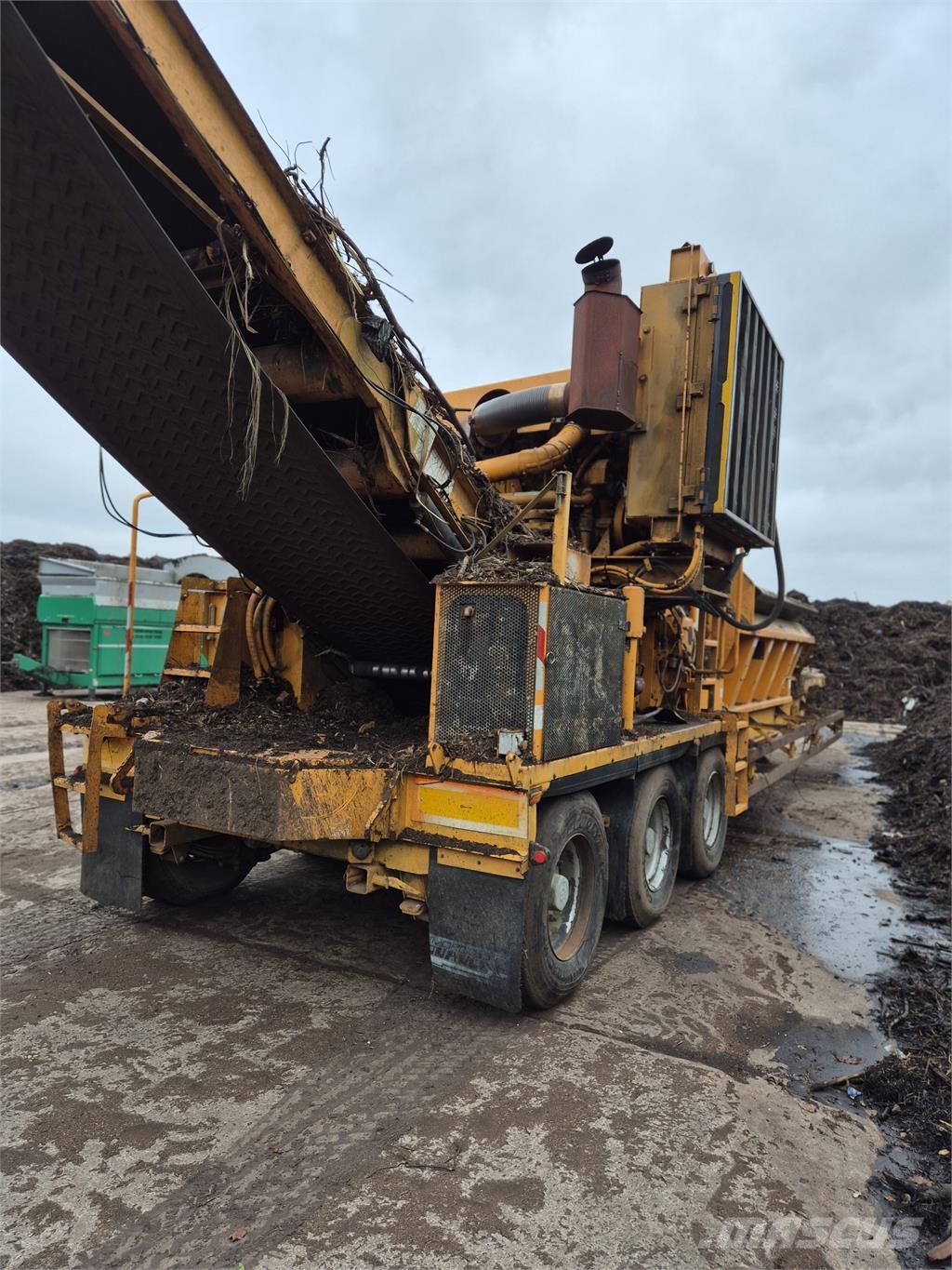 Bandit Beast 3680 Waste Shredders