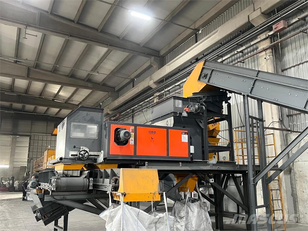  BAS Eddy Current Separator with Vibratory Feeder. معدة فرز -> معدة فرز المخلفات