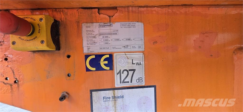 Doppstadt AK 530 Profi آلات تمزيق المخلفات