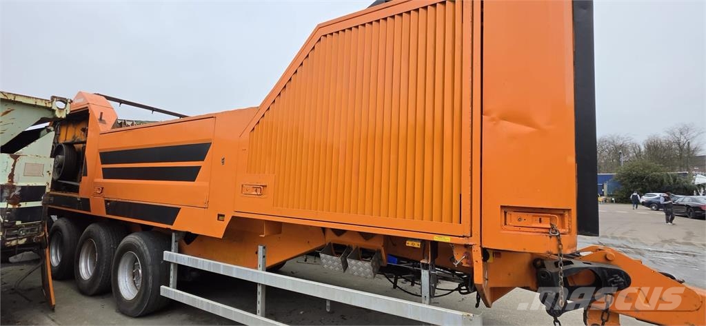 Doppstadt AK 530 Profi آلات تمزيق المخلفات