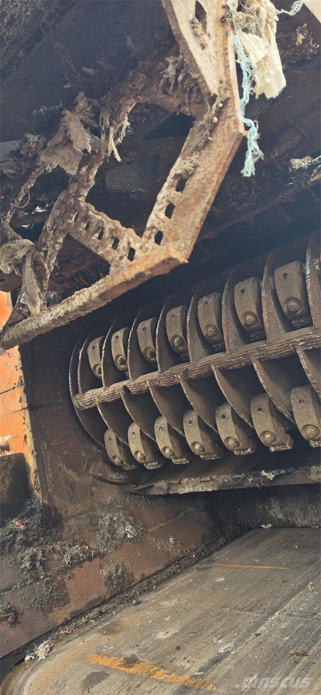 Doppstadt AK 530 Profi آلات تمزيق المخلفات