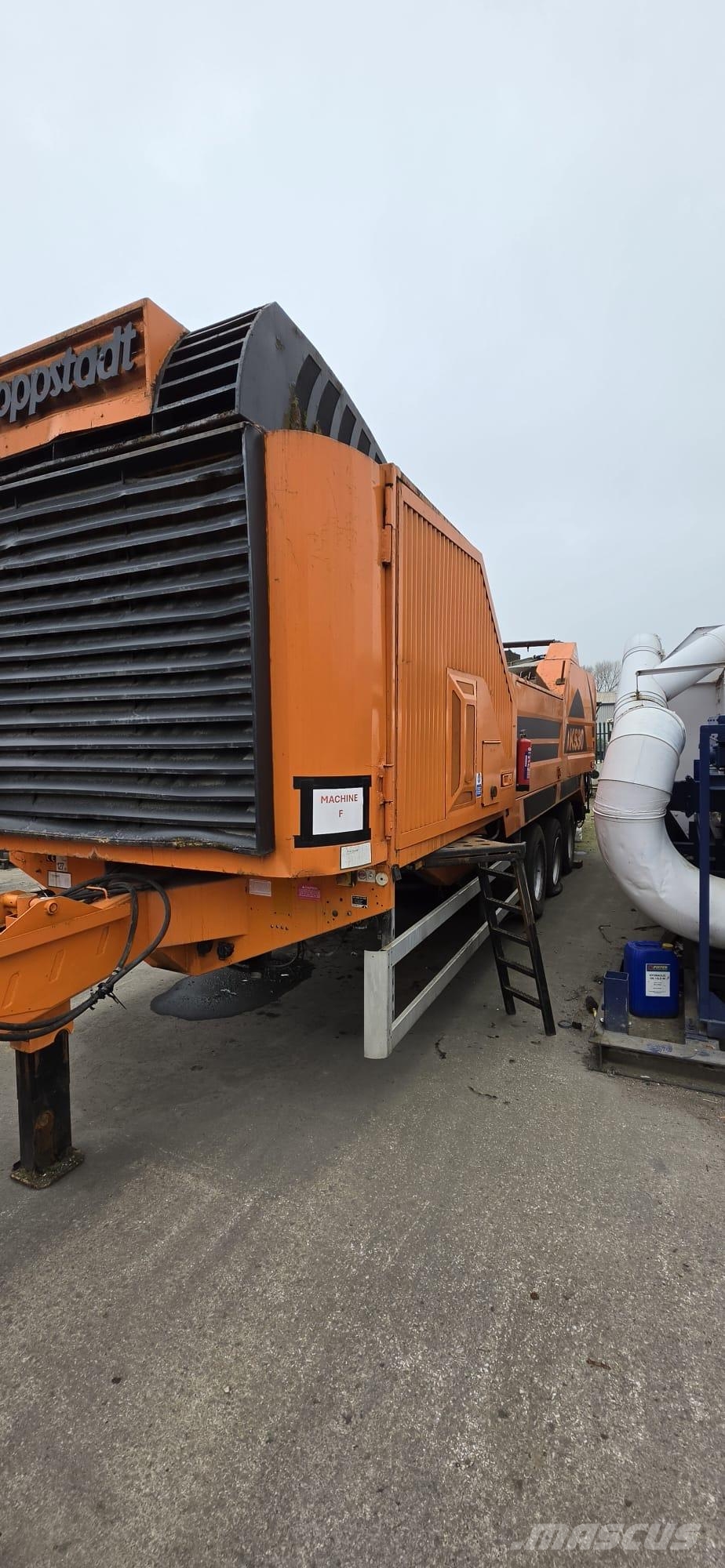Doppstadt AK 530 Profi آلات تمزيق المخلفات