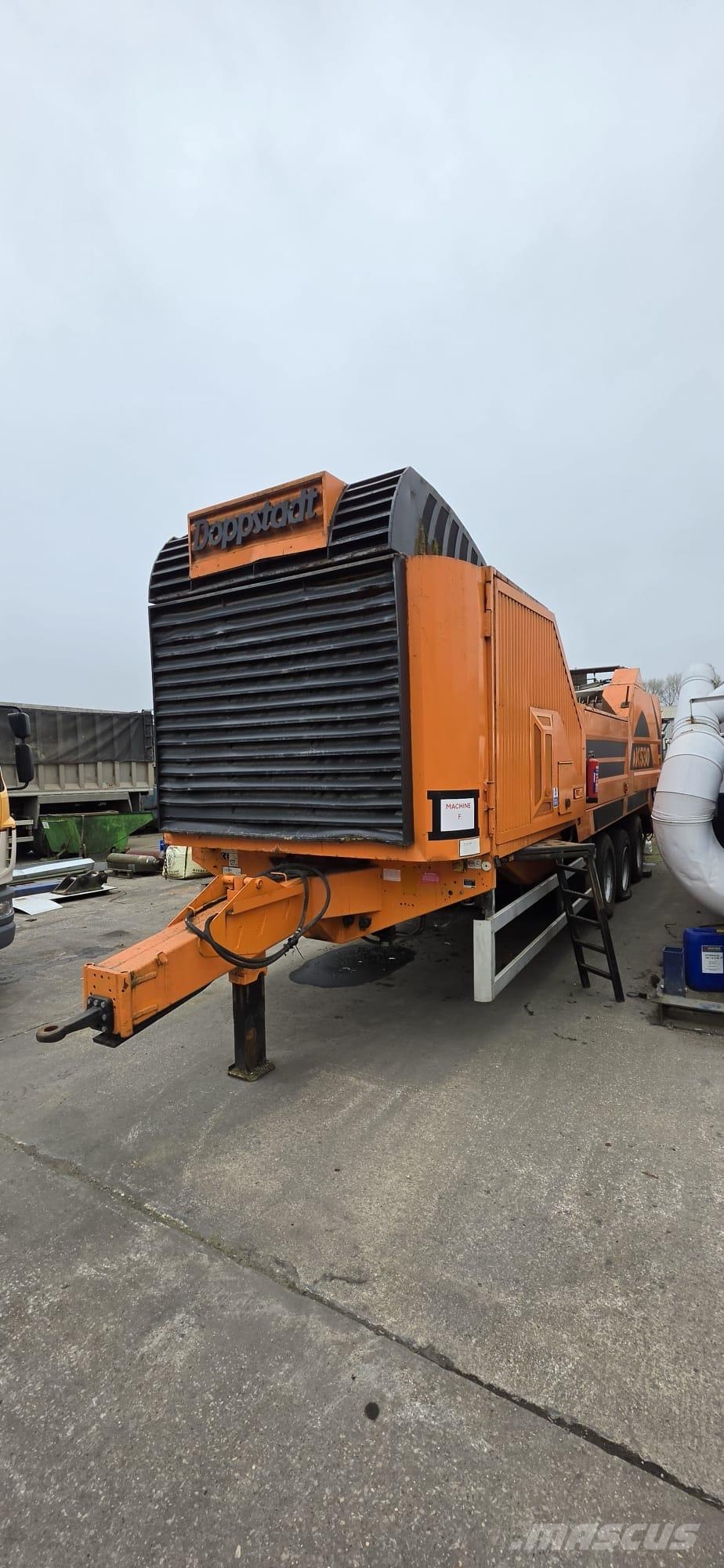 Doppstadt AK 530 Profi آلات تمزيق المخلفات