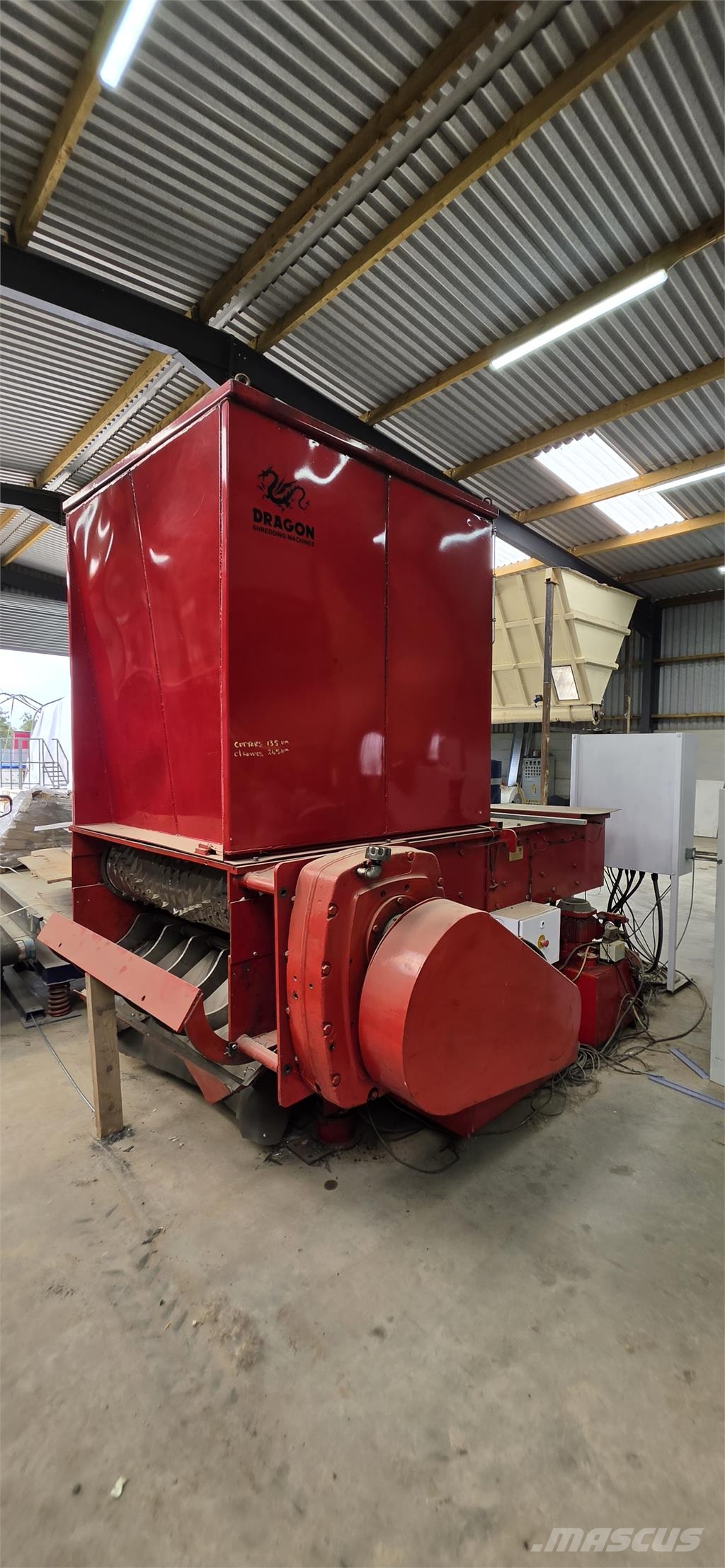 Dragon Roto Grind Shredder Motoren und Getriebe