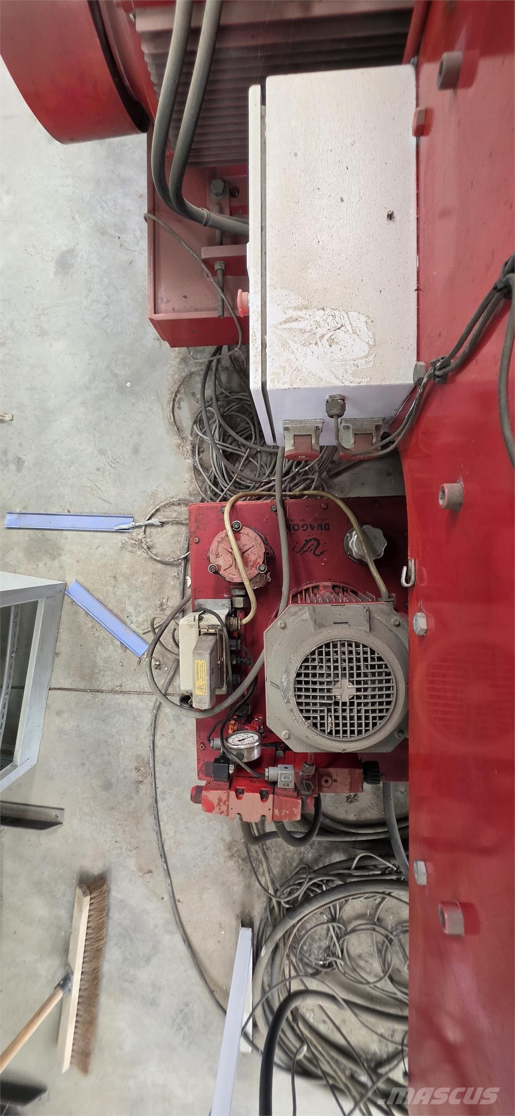 Dragon Roto Grind Shredder Motoren und Getriebe