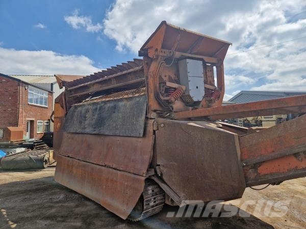 Extec Robotrac Sieb- und Brechanlagen