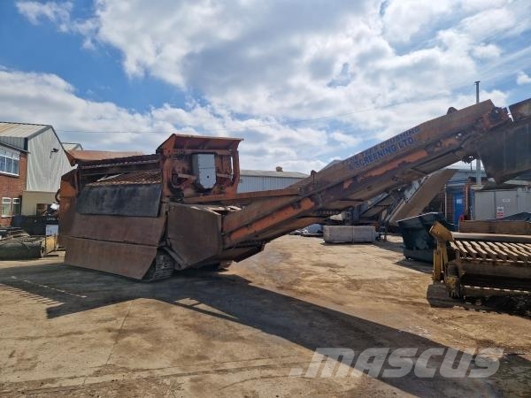 Extec Robotrac Sieb- und Brechanlagen