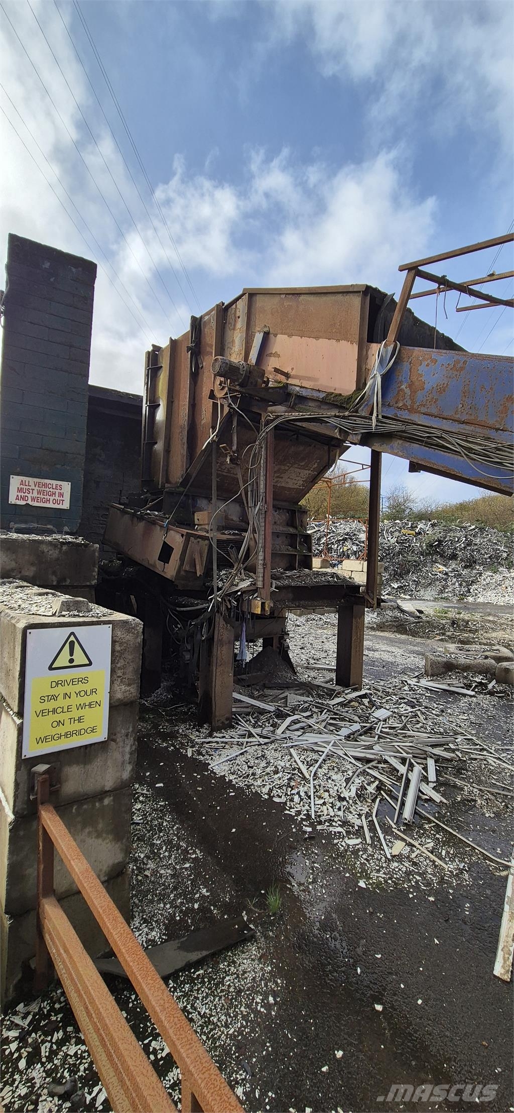 Hammer Mill F Processing Line W/ECS & Spitfire Raptor 30/ Murskaamot