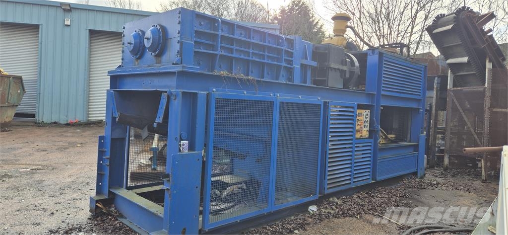 Heavy Duty Twin-shaft Shredder 石料回收设备