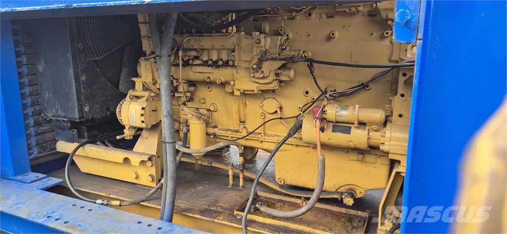 Heavy Duty Twin-shaft Shredder 石料回收设备