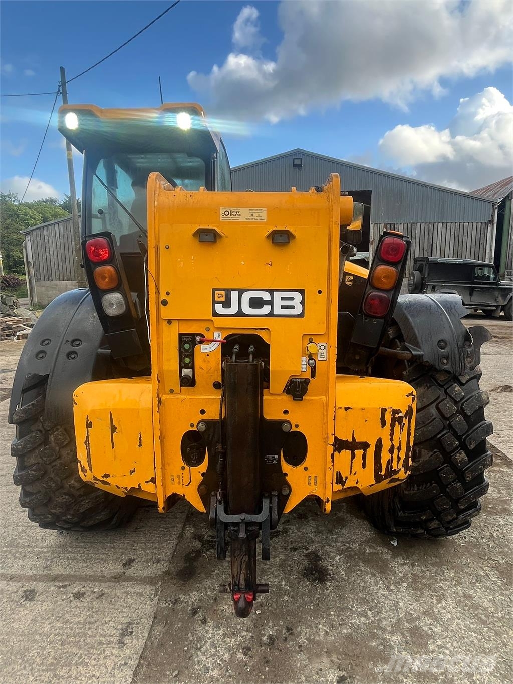 JCB 560-80 Телескопічні навантажувачі
