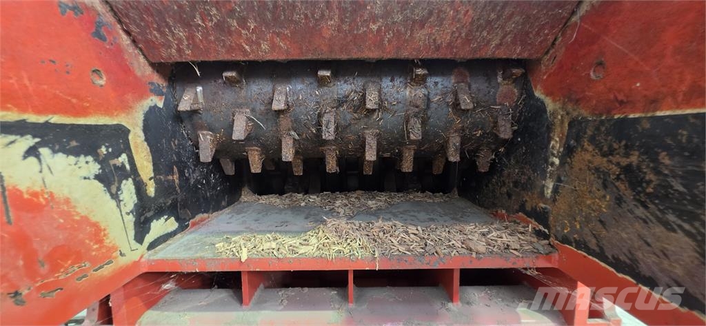 Morbark HD 30 Mulch Hog Koksnes šķeldotāji