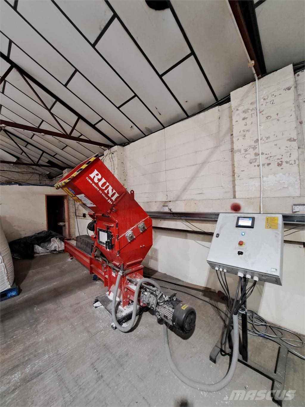  Runi SK240 Compactor and dewater محزمات صناعية