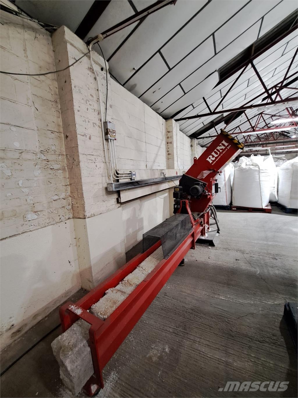  Runi SK240 Compactor and dewater محزمات صناعية