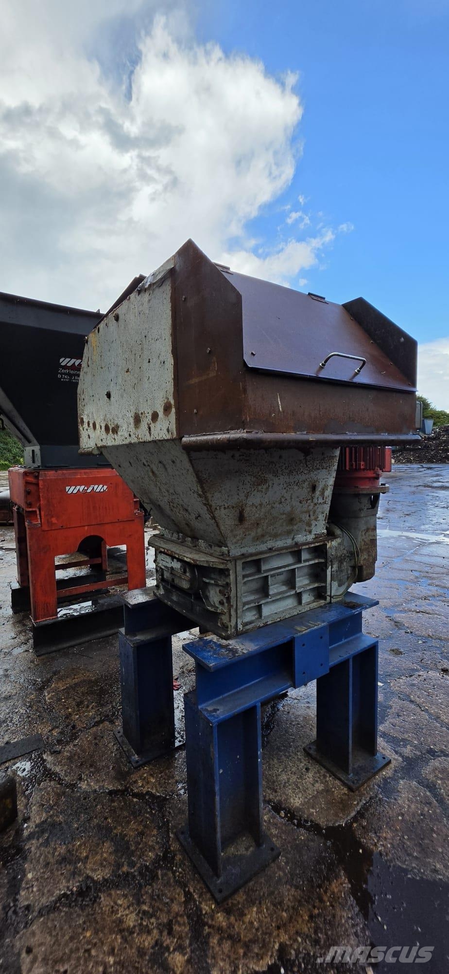 Satrind F 615 Robust Twin-Shaft Shredder قطع غيار المخلفات / إعادة التدوير والمحاجر