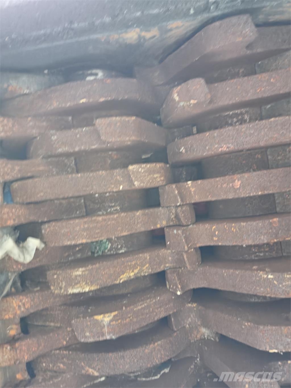 Satrind F 615 Robust Twin-Shaft Shredder قطع غيار المخلفات / إعادة التدوير والمحاجر