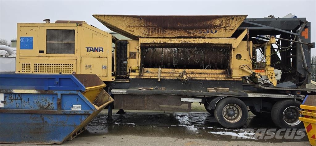 Tana Shark 6330 Pezzi di ricambio per lo smaltimento rifiuti/riciclaggio