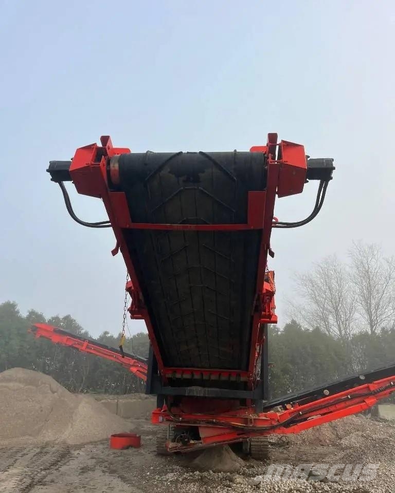 Terex Finlay 883 غرابيل