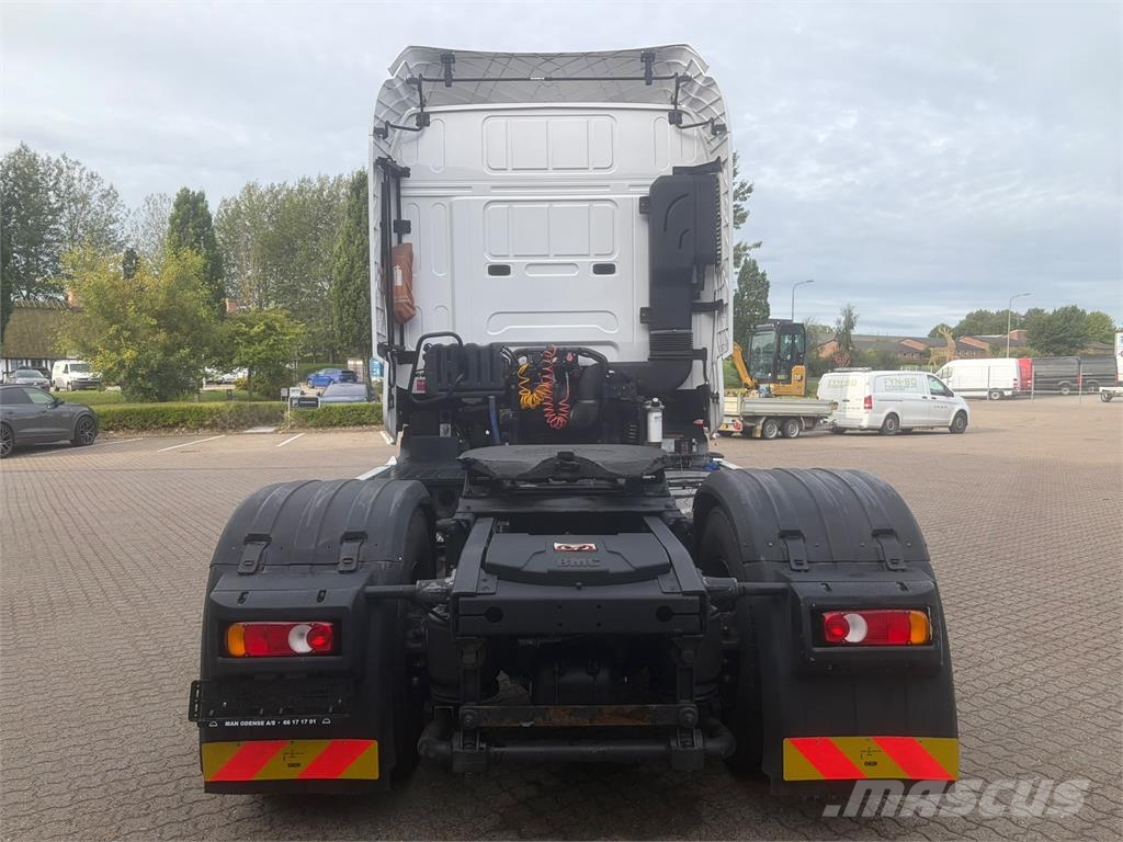 BMC Tughra TGR 1846 曳引機組件