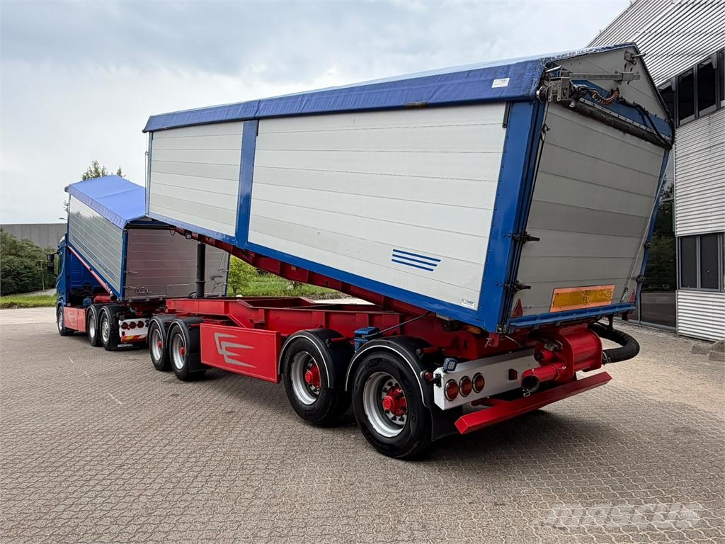 Scania R500 6X2-2 Savivarčių priekabų vilkikai