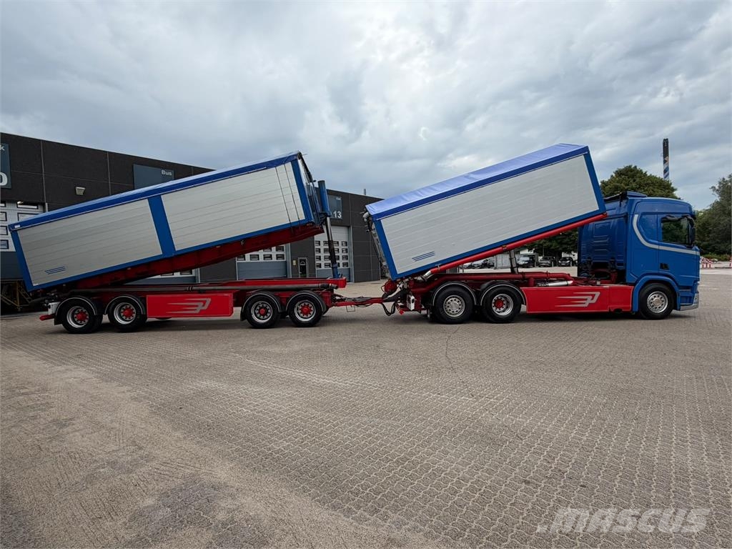 Scania R500 6X2-2 Savivarčių priekabų vilkikai