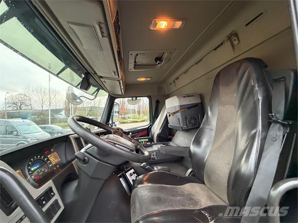 Volvo FM330 6X2 Otros camiones