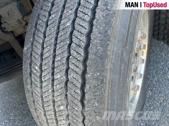 MAN TGX 28.580 6x2=2 BL SA - Solgt Tegljači
