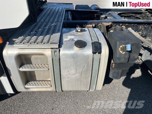 MAN TGX 28.580 6x2=2 BL SA - Solgt Tegljači