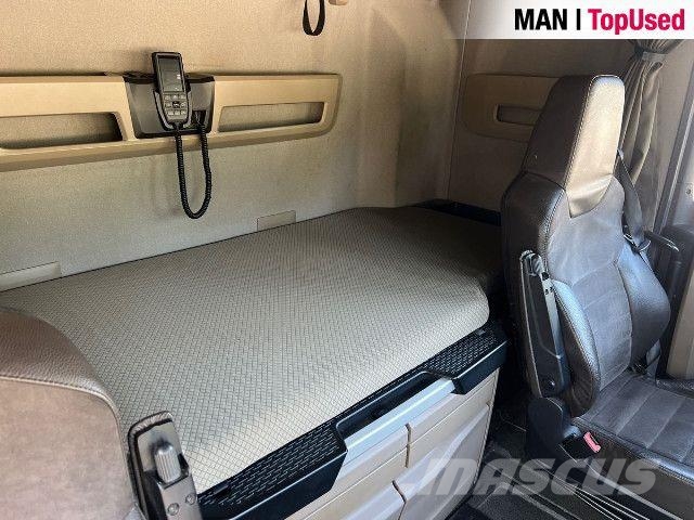MAN TGX 28.580 6x2=2 BL SA - Solgt Tegljači